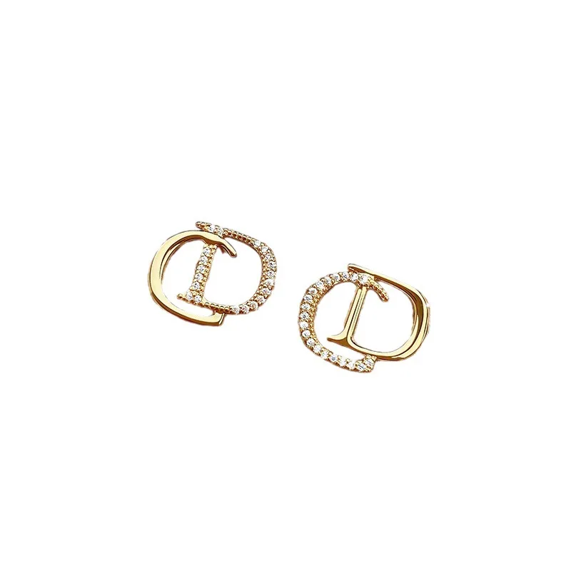 Minimalist Double D Rhinestone Earrings - Gold Plated Letter Stud Jewelry for Women Luxury Versatile Daily Accessories 5