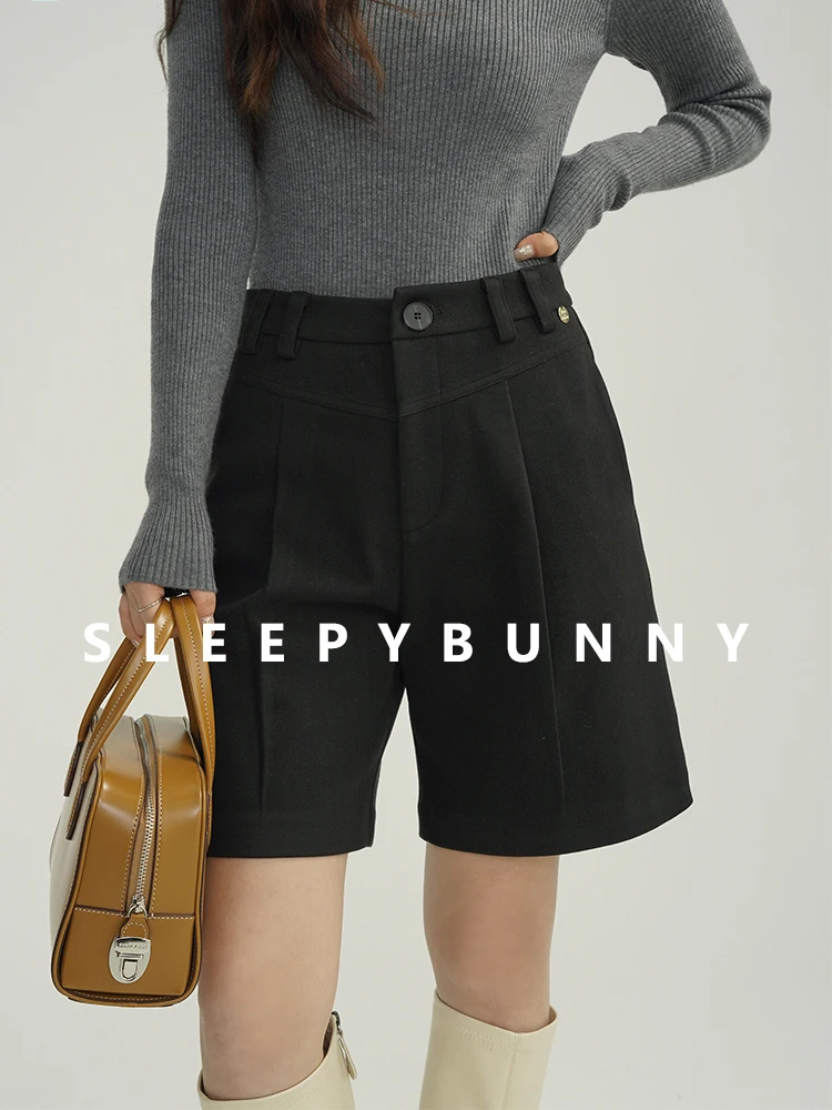 

Elegant Chic High Waist Wool Shorts Vintage Black Loose Straight Pants Winter Casual Warm Minimalist Mid Length Trousers Women