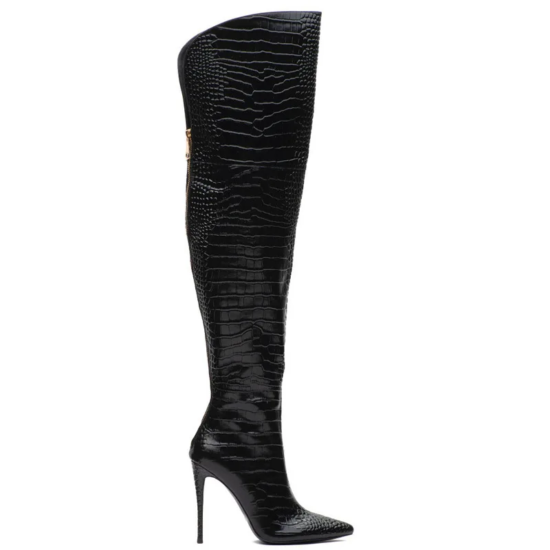 

Европейские и американские женские осенние и зимние пикантные прогулочные сапоги выше колена на тонком высоком каблуке с крокодиловым узором