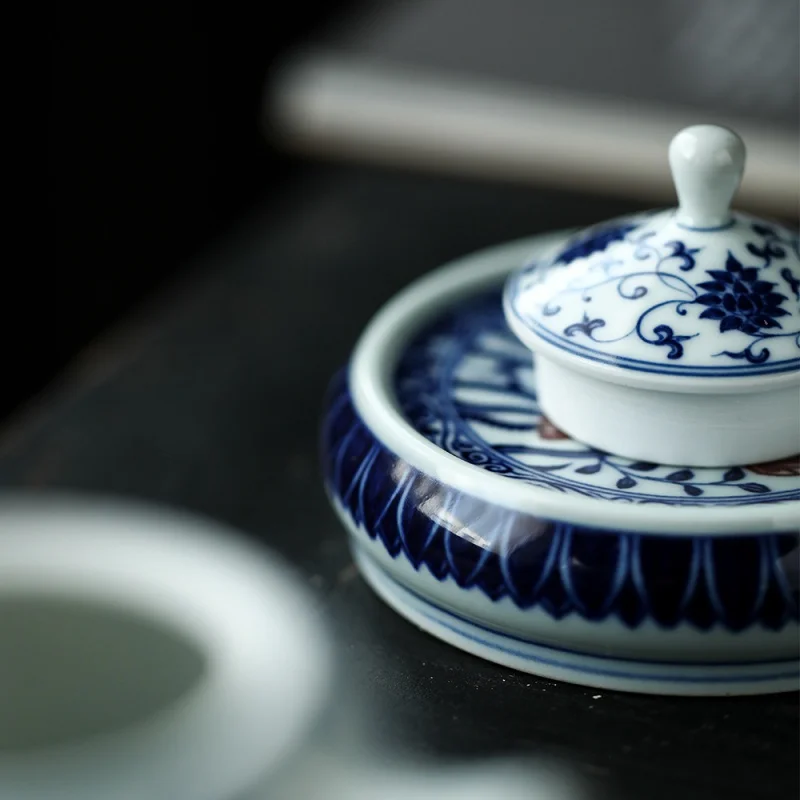 Handmade Blue and White Glazed Red Cover Hand Painted Interlock Branch Lotus Cover Holder Applicable Pot Lid Cup Lid Tea Mat Dec