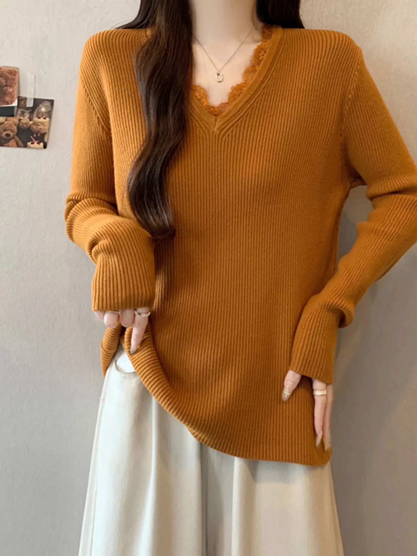 

Новинка! Женский модный свитер больших размеров с кружевными вставками, свободного кроя, с длинными рукавами и V-образным вырезом, повседневный, осенне-зимний.