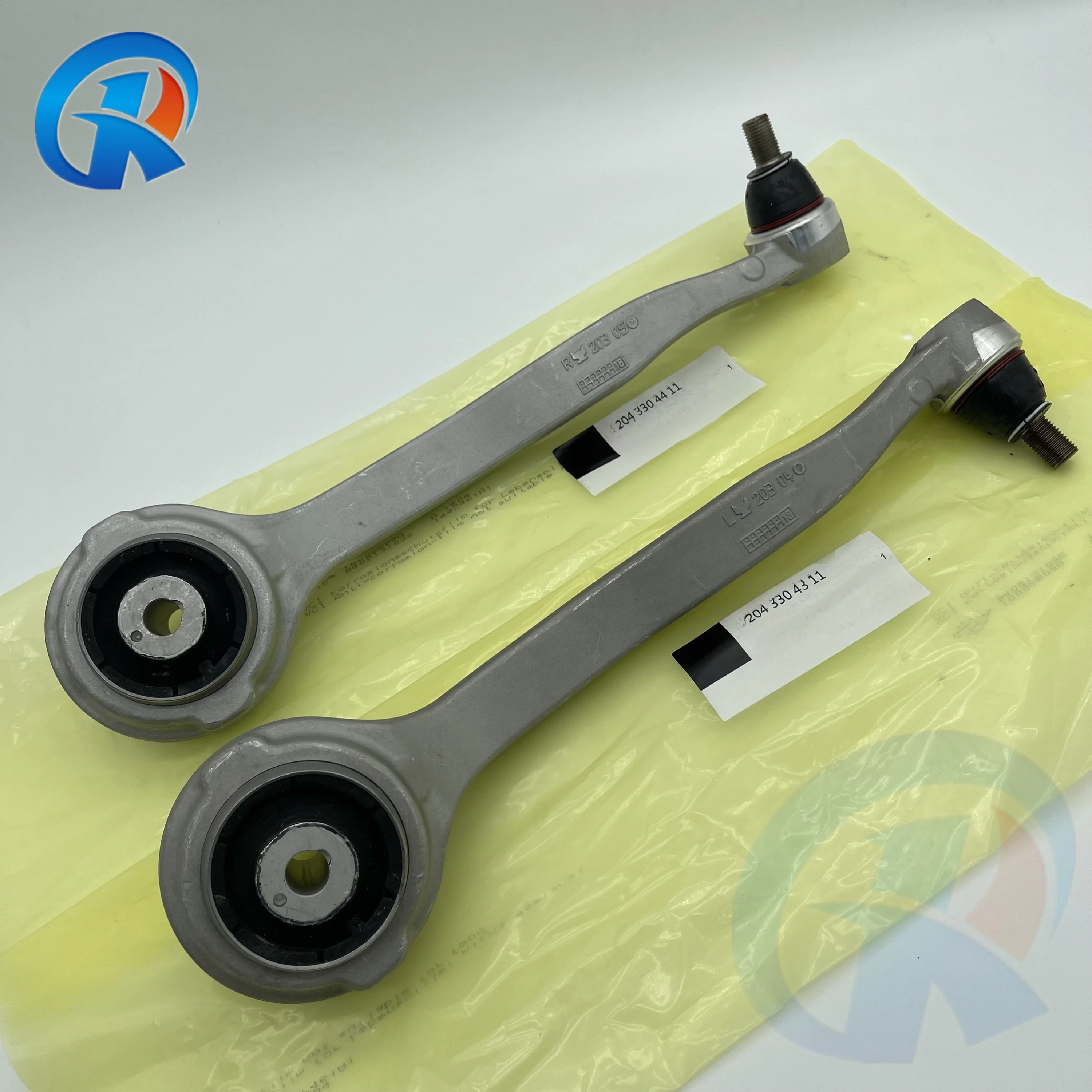 

1SET 2043304311 2043304411 Front Left Right Upper Forward Control Arm For Mercedes Benz W204 W203 C209 C230 C250 S204 S203