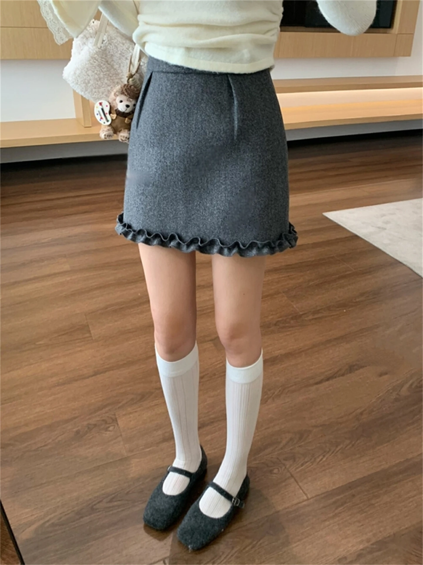 Grey A-Line  Skirt with Lace Splicing Design Casual Style High Waist Woolen Material Spring Slimming Versatile Short Skirt