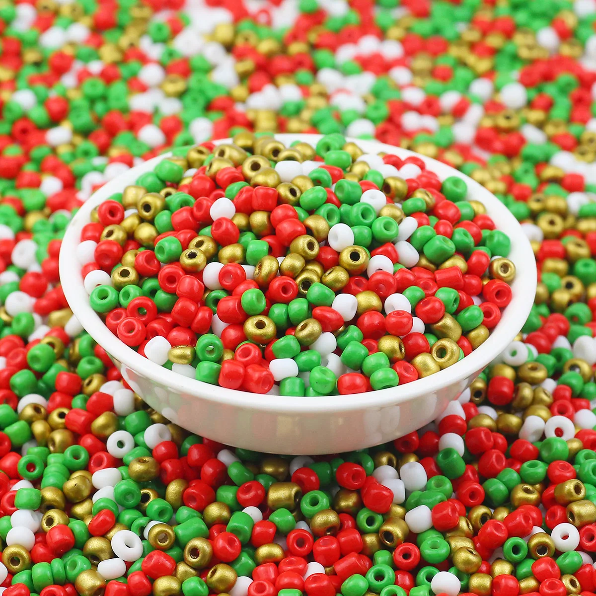 400/1100/2500pcs Glass Seed Beads Christmas-Themed Colors 2 3 4mm Loose Spacer Beads For Jewelry Making DIY Necklaces Bracelets