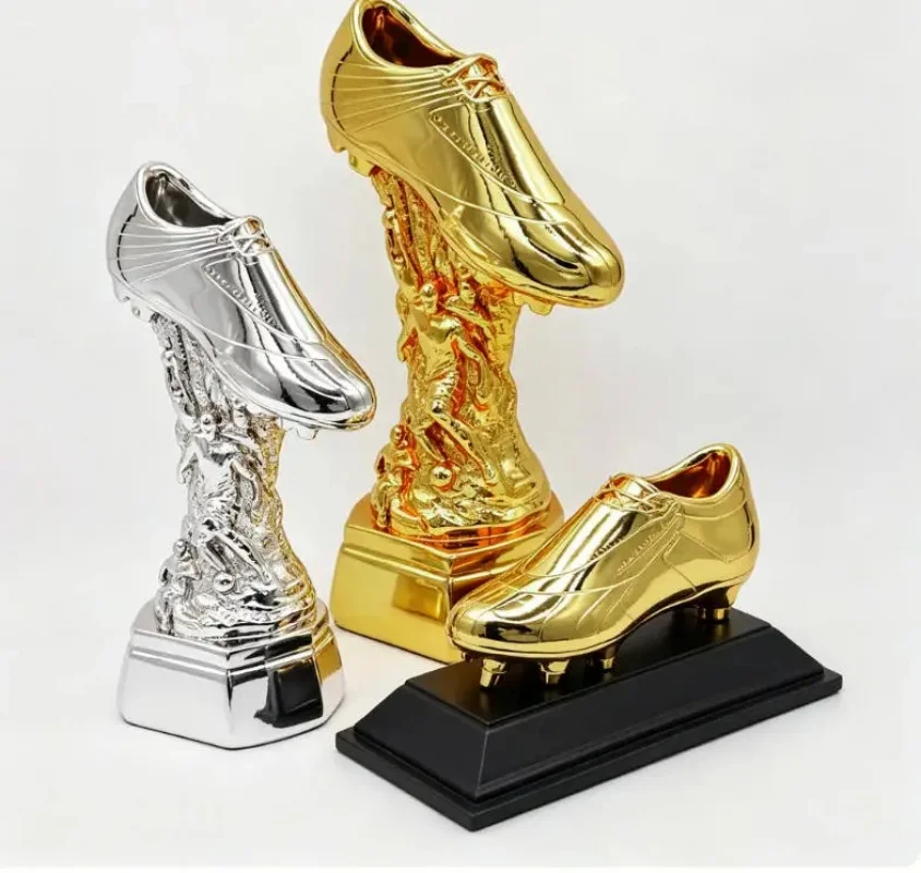 Football trophies, golden boot awards, resin handicrafts, player striker trophies, bar and club ornaments