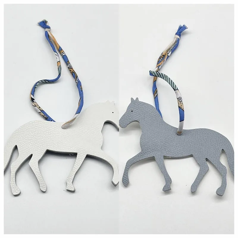 Famous Designer PU Leather Horse Shape Hanger Keychain Pendant Decoration For Ladies Bag Charm Accessories Ornament Gifts