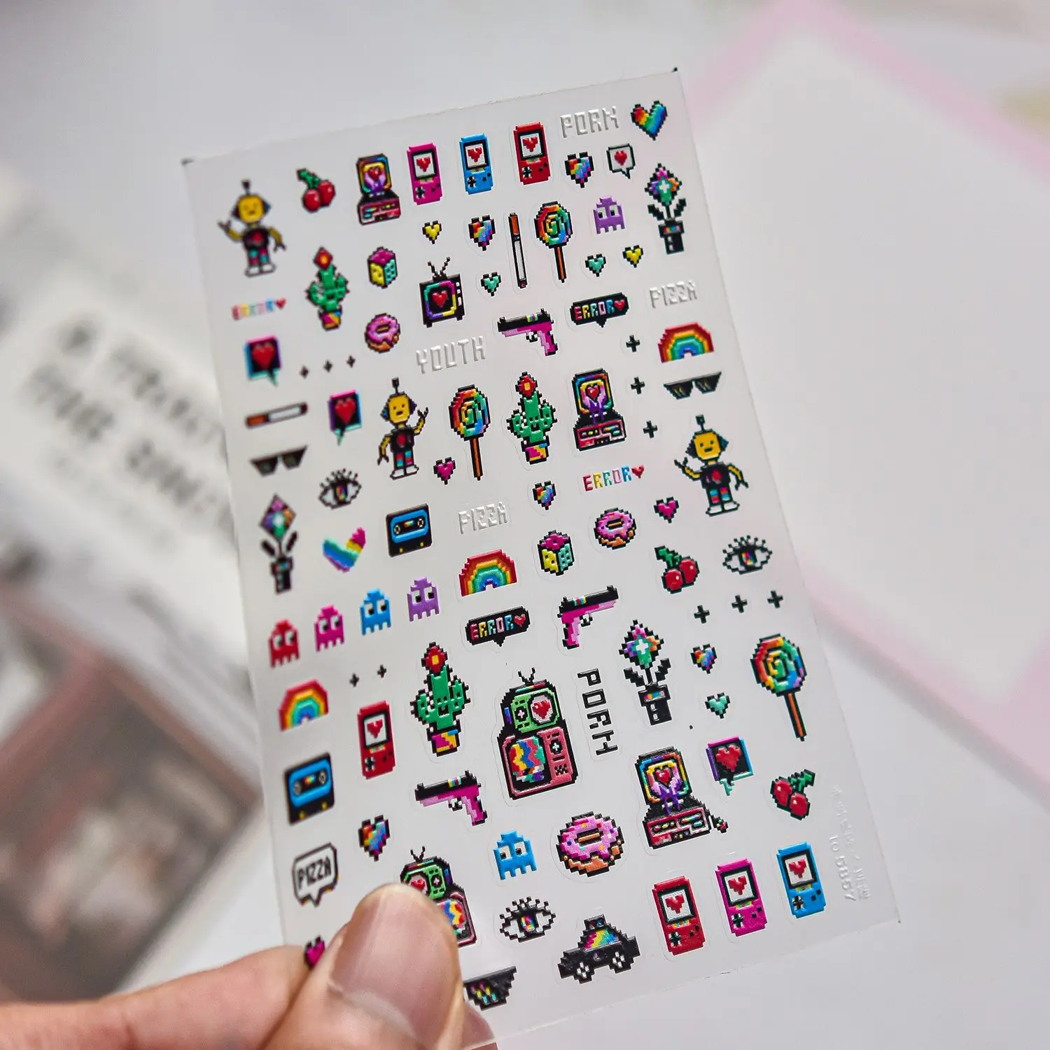 Nostalgische Retro-Spiel Nagelaufkleber 5D Pixel-Perlen Konsole Regenbogen Pistole Pizza Herz Cartoon Nagelkunst Aufkleber Spaßiger Stil Maniküre – Detail 3