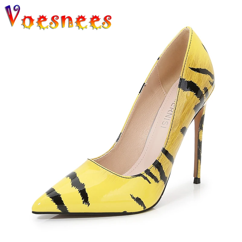 European And American Style Colored Print High Heels 12CM Fine Heel Fashion Banquet Single Shoes Plus Sized Women's Party Pumps