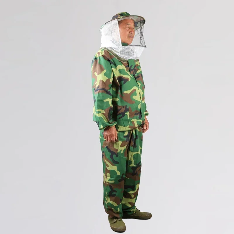 A 1PCS Anti Bee Suit Woodland Camo Split Bee Clothing Protective Suit