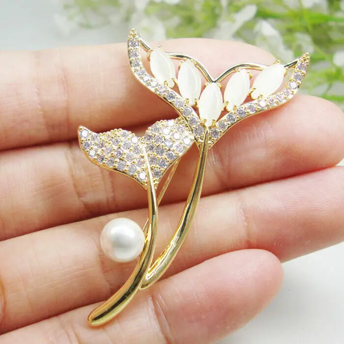 Mermaid Mythology Fishtail Zircon Crystal Microinlay Woman's Pearl Brooch Pin