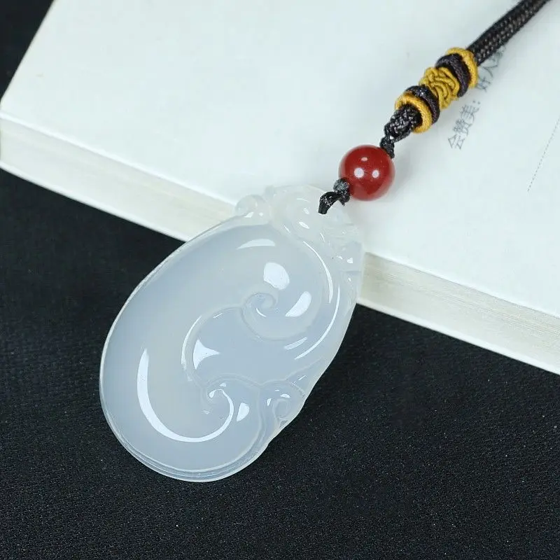 Agate Fashion Temperament Red, White and Yellow Everything Goes Well Pendant for Men and Women