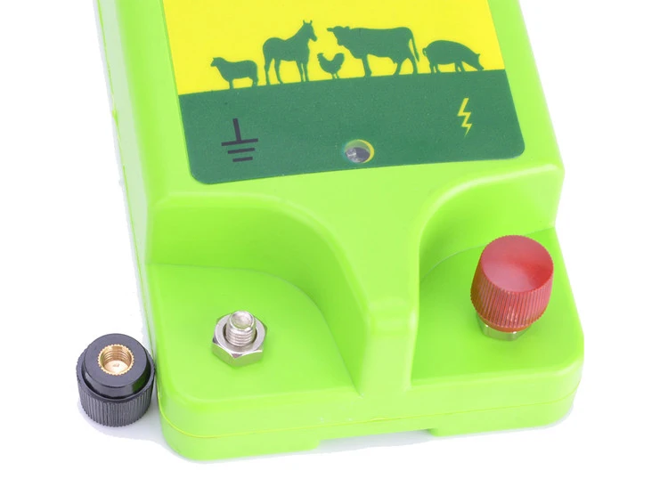 WPC Cattle fence energizer 12 volt green portable security electric fence charger