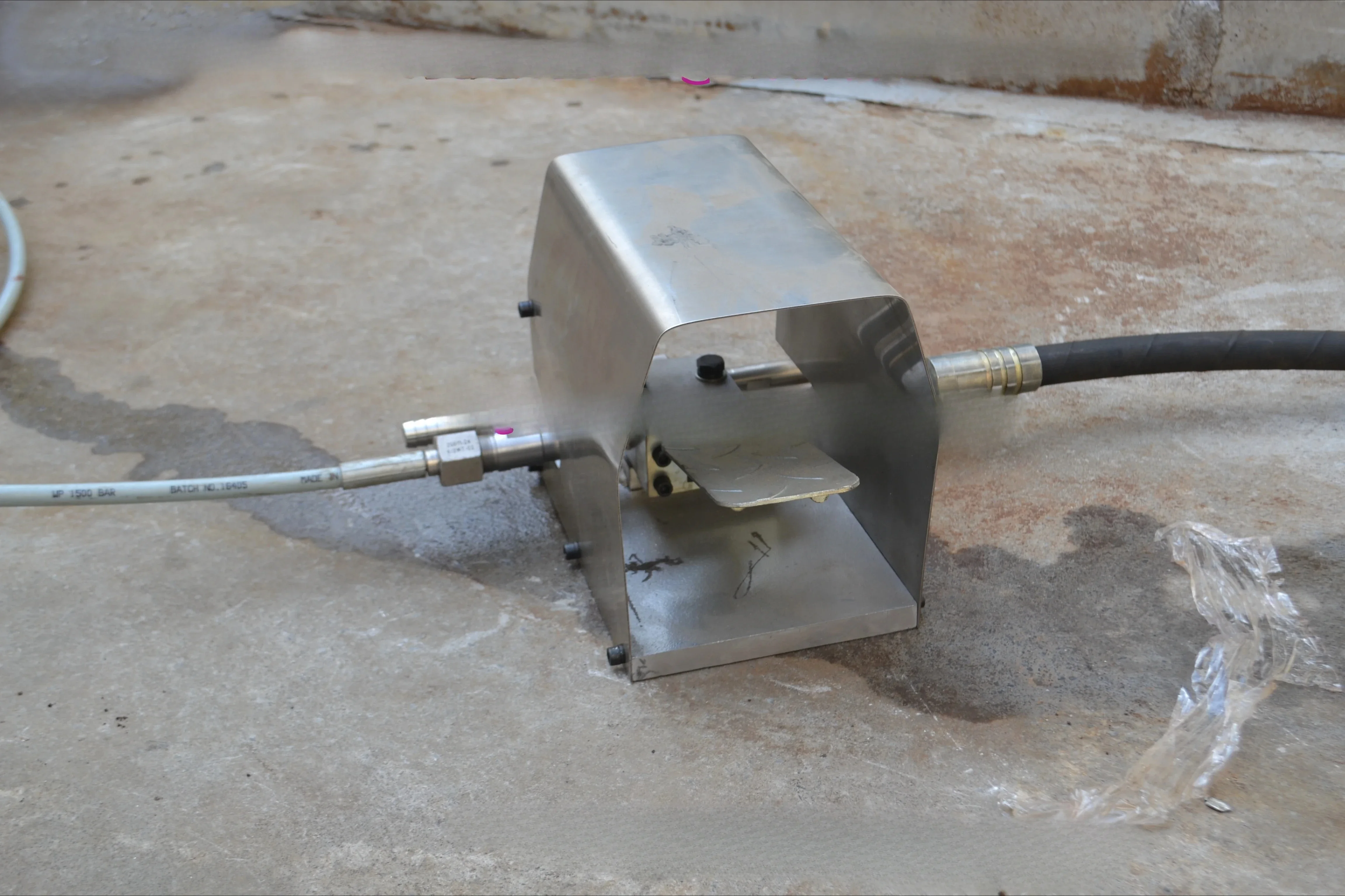 

High Pressure Nozzle Provides Stainless Steel 304 Cleaner Nozzle Spray Foot Control Valve