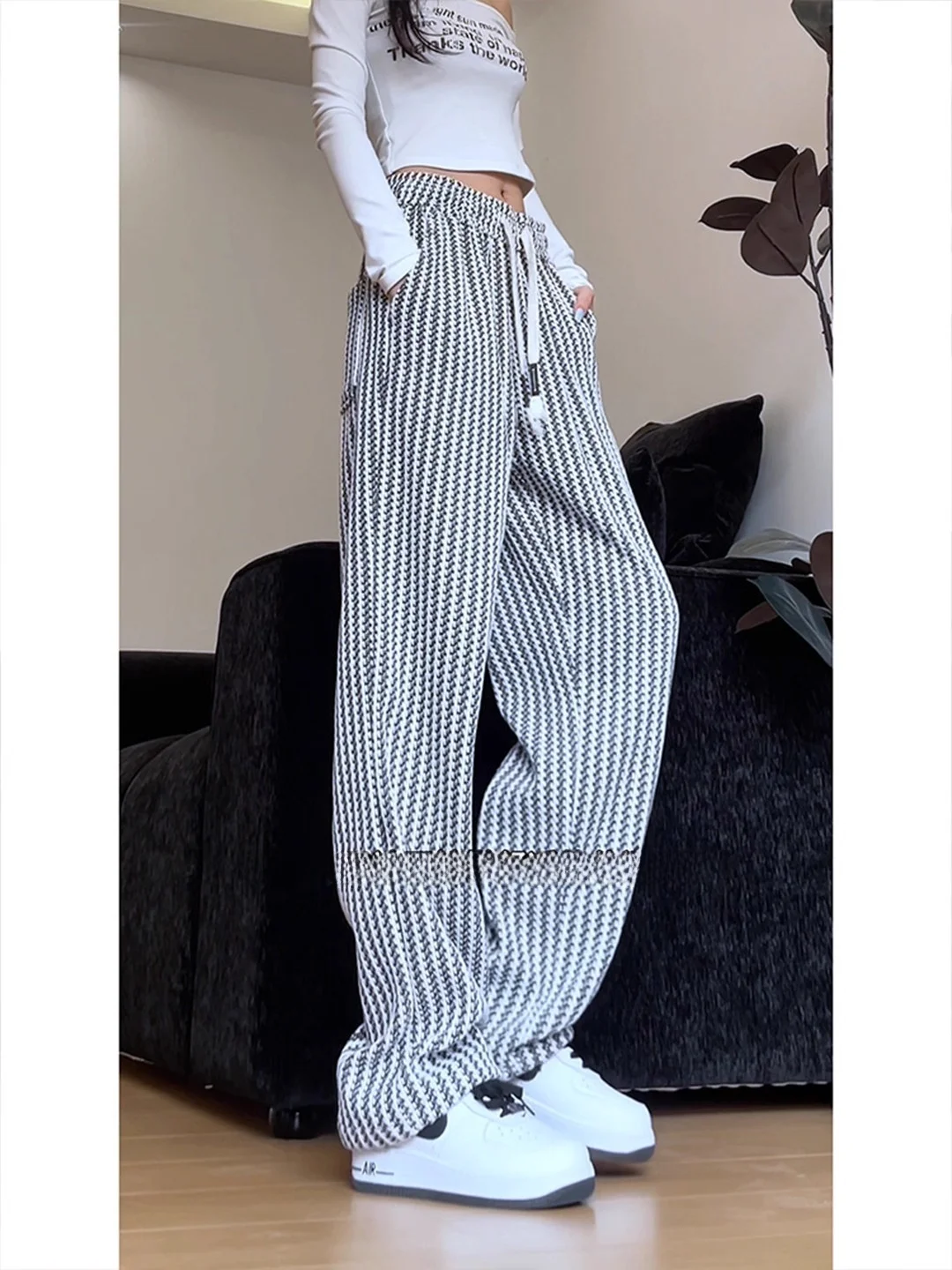 High Waist Straight Leg Casual Pants Men's Autumn Slimming Black White Fishbone Stripe Small Fragrance Style Sporty Leisure T...
