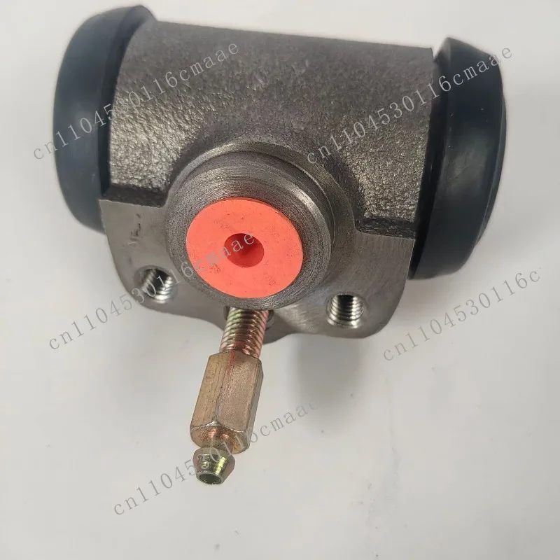 Suitable for Forklift Parts D50/D60/D70S Front Wheel Left Brake Sub-pump Wheel Cylinder