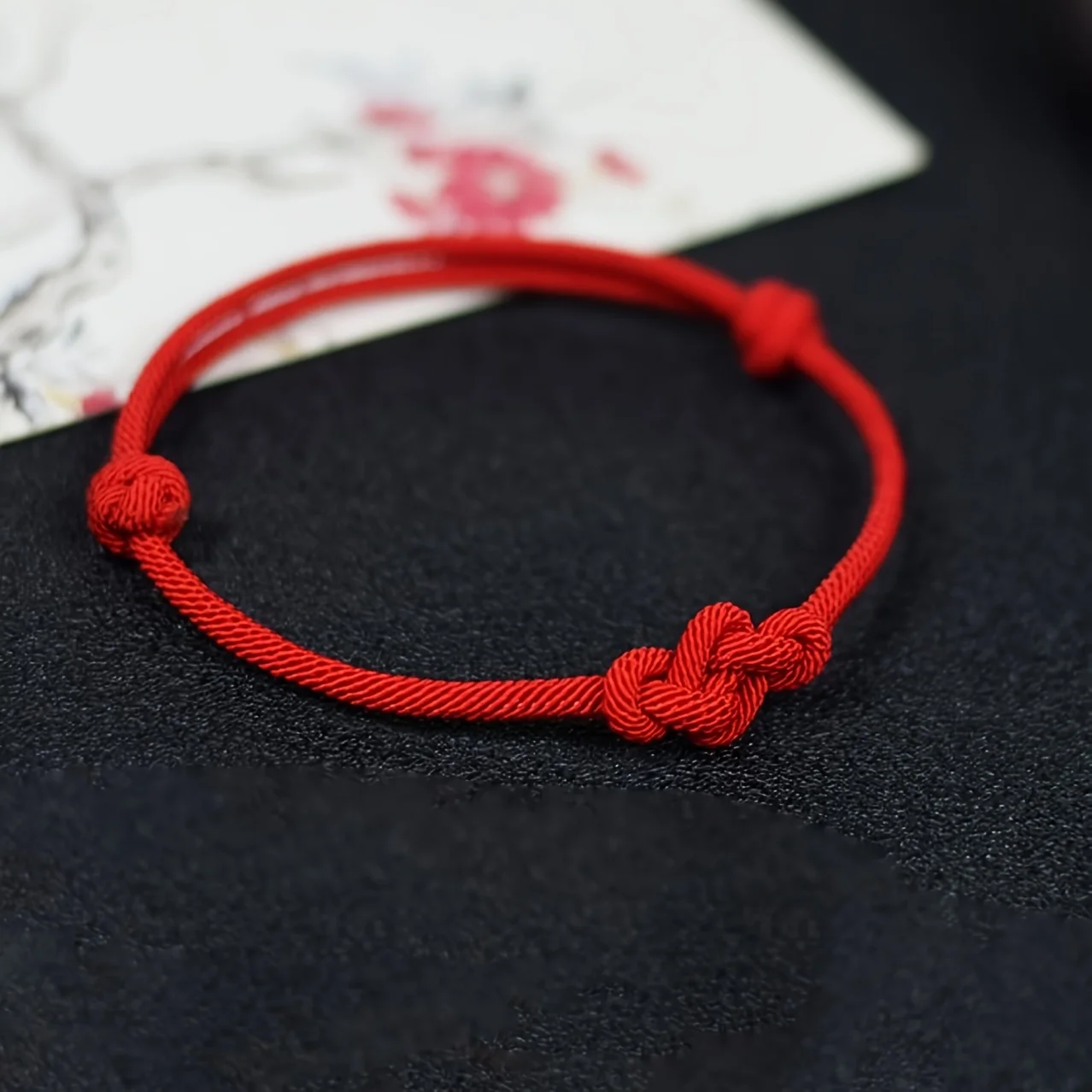 1Pc Lucky Red String Bracelet Handmade Woven Red Rope Cord Auspicious Fortune Knot ForDaily Casual Sports Ideal - Detail 1