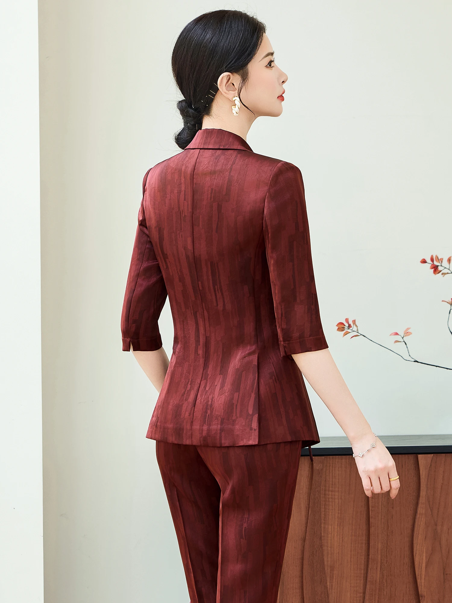 Wine Red Suit Set Women's Spring New Host Commute Seven Sleeve Professional Temperament West Coat Slim Fit Style Double Button