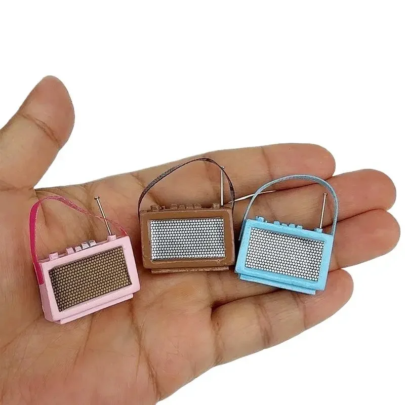 

1/12 Dollhouse Vintage Mini Portable Radio Model Dollhouse Decor Accessories Dolls House Home Scene Decoration Toys Kid Gifts