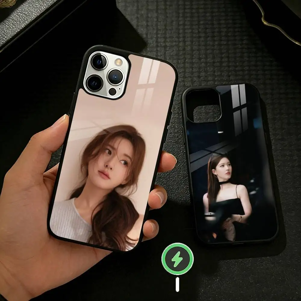 

lusi R-Rosy Zhao Actor Phone Case For iPhone 17,16,15,14,13,12,Plus,Pro,Max For Magnetic Wireless Charge