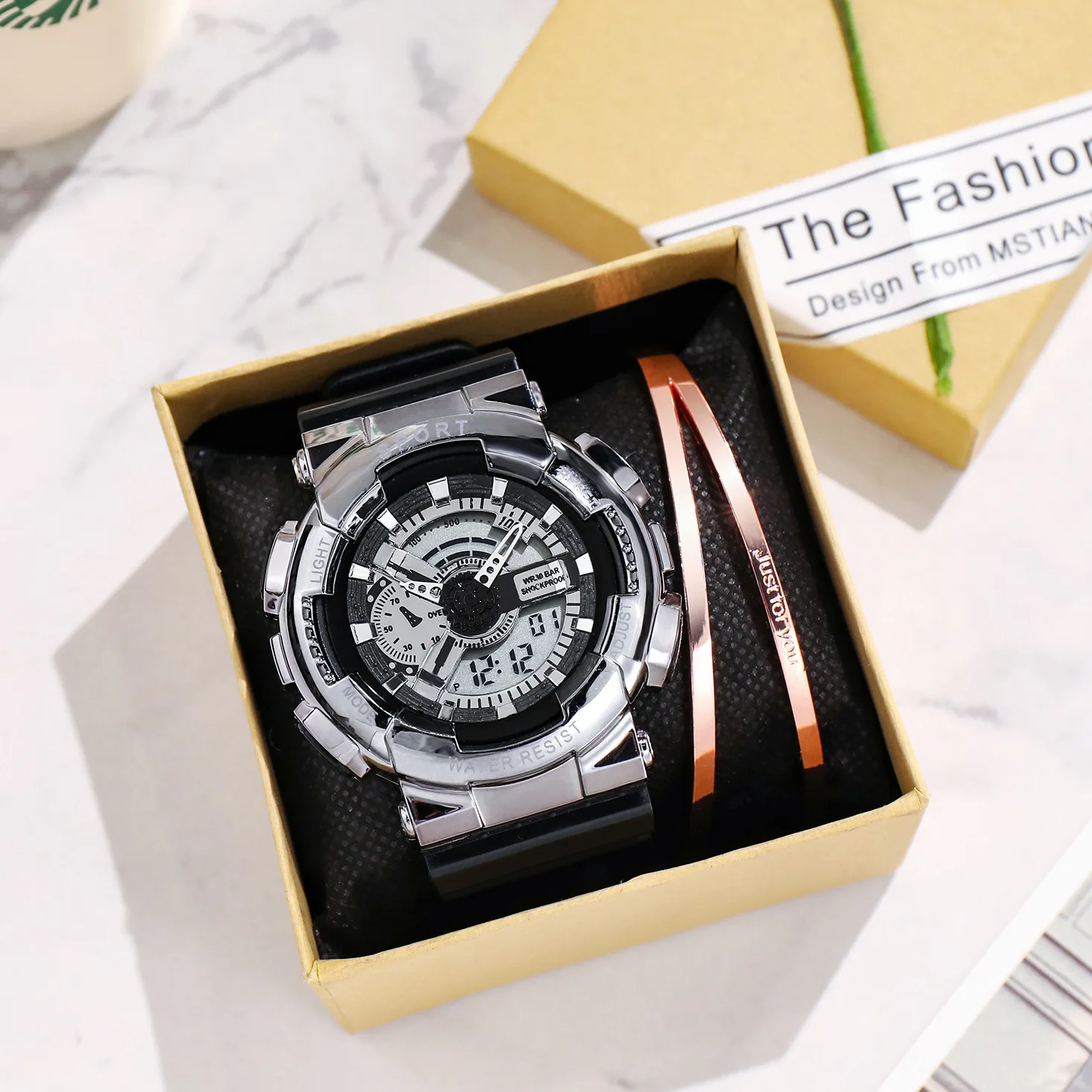 النسخة الكورية للرجال والنساء من الساعات الإلكترونية، ساعة إلكترونية رياضية رقمية للطلاب مع قرص كبير، إنذار مضيء