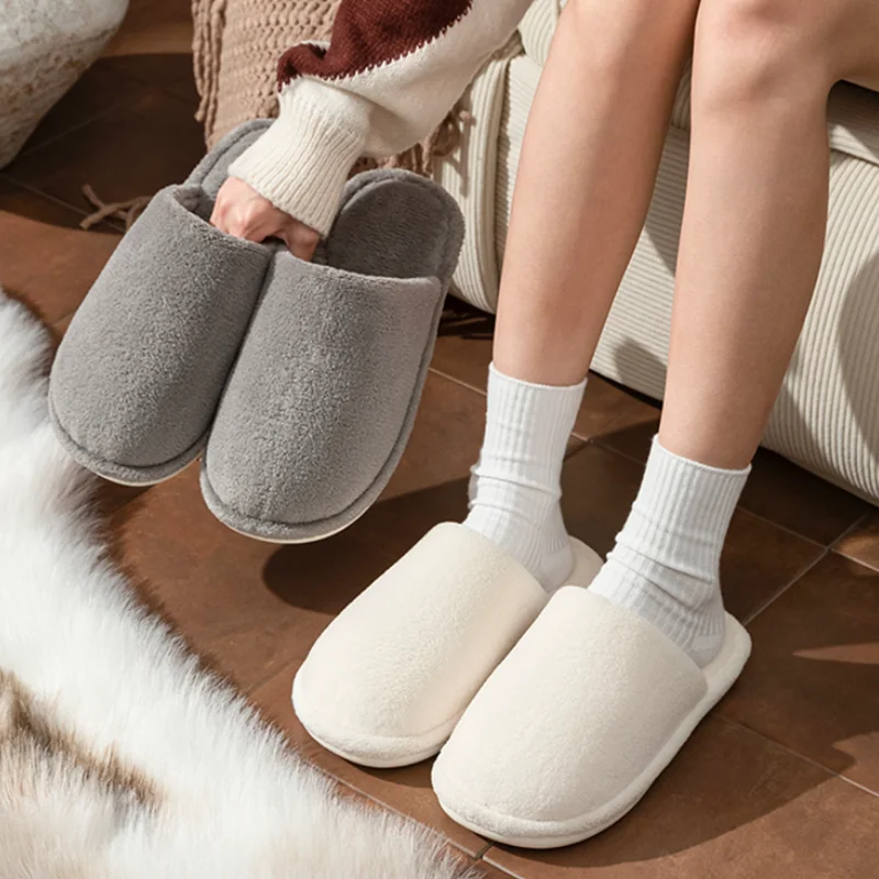 Women's Winter Outdoor Anti Slip Warm Cotton Slippers Soft Fleece Lined Indoor Floor Mules Shoes Couple Thick Sole Fluffy Shoes