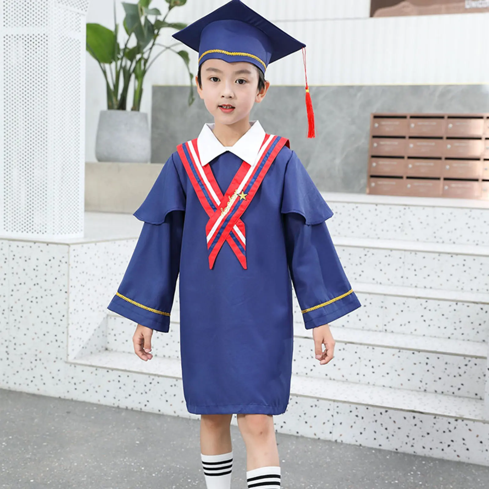 

Children Graduation Gown Set Premium Material Comfortable Breathable Graduation Costume Photo Prop Kindergarten Dress