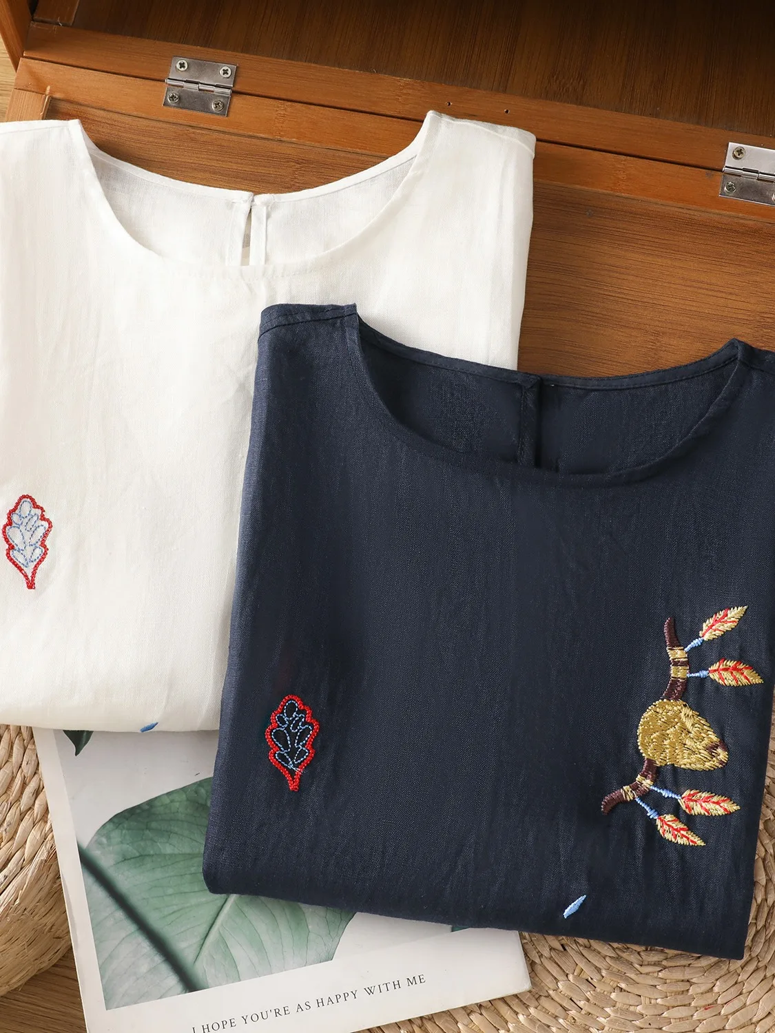 الرجعية المطرزة القطن الكتان Svel irt المرأة الصيف رقيقة ملابس خارجية السترة وسادة صغيرة irt القطن الكتان العلوي irt