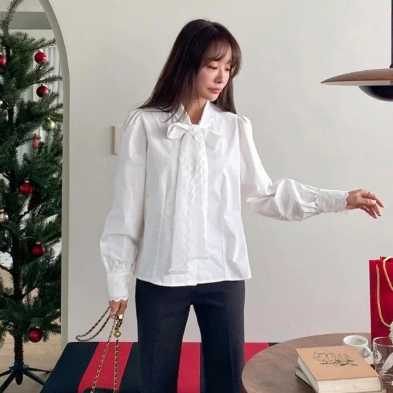 Spring Autumn Long Sleeve Tops Women Sweet Bow Collar Shirt 2024 New Korean Chic White Lace Blouse Loose Clothes Blusas 30452