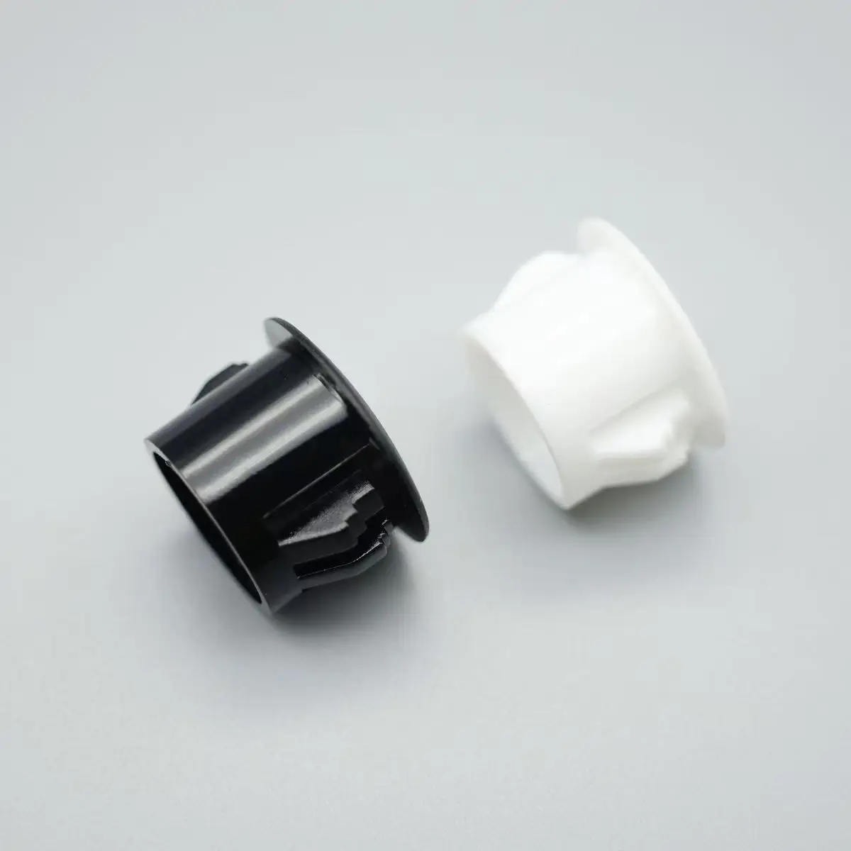 5/6/8/9/10/13/14/15/18/19/20-50mm Nylon PA Black/white Panel Hole Plug Plastic HP Buckle Snap-in Plug Furniture Screw Hole Plug