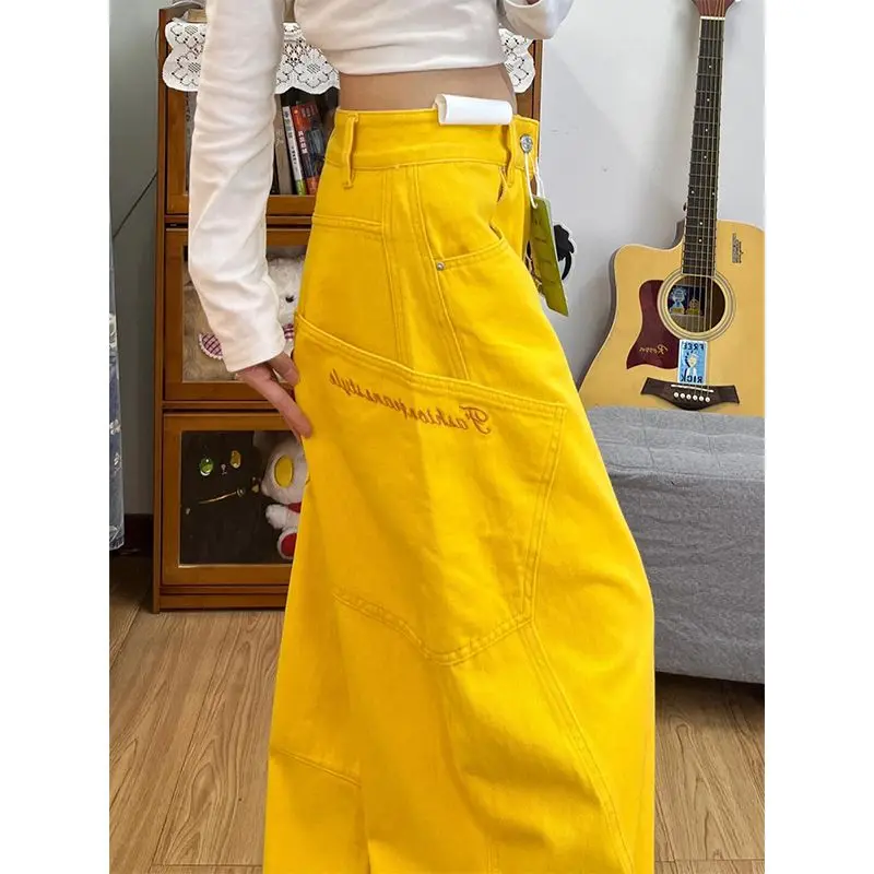 retro design curved knife jeans for women in spring 2025, new loose wide leg floor length pants  high waisted jeans