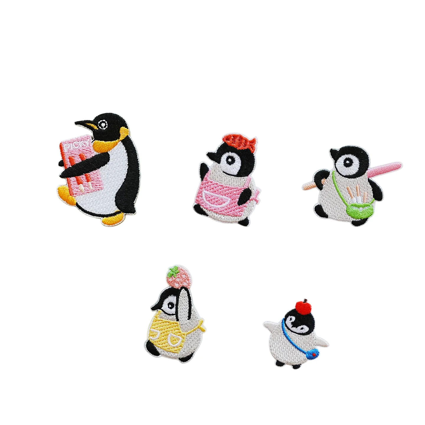 1 Piece Stick on Embroidery Stickers Little Penguins Cute Animal Cartoon Small Patch Back Adhesive