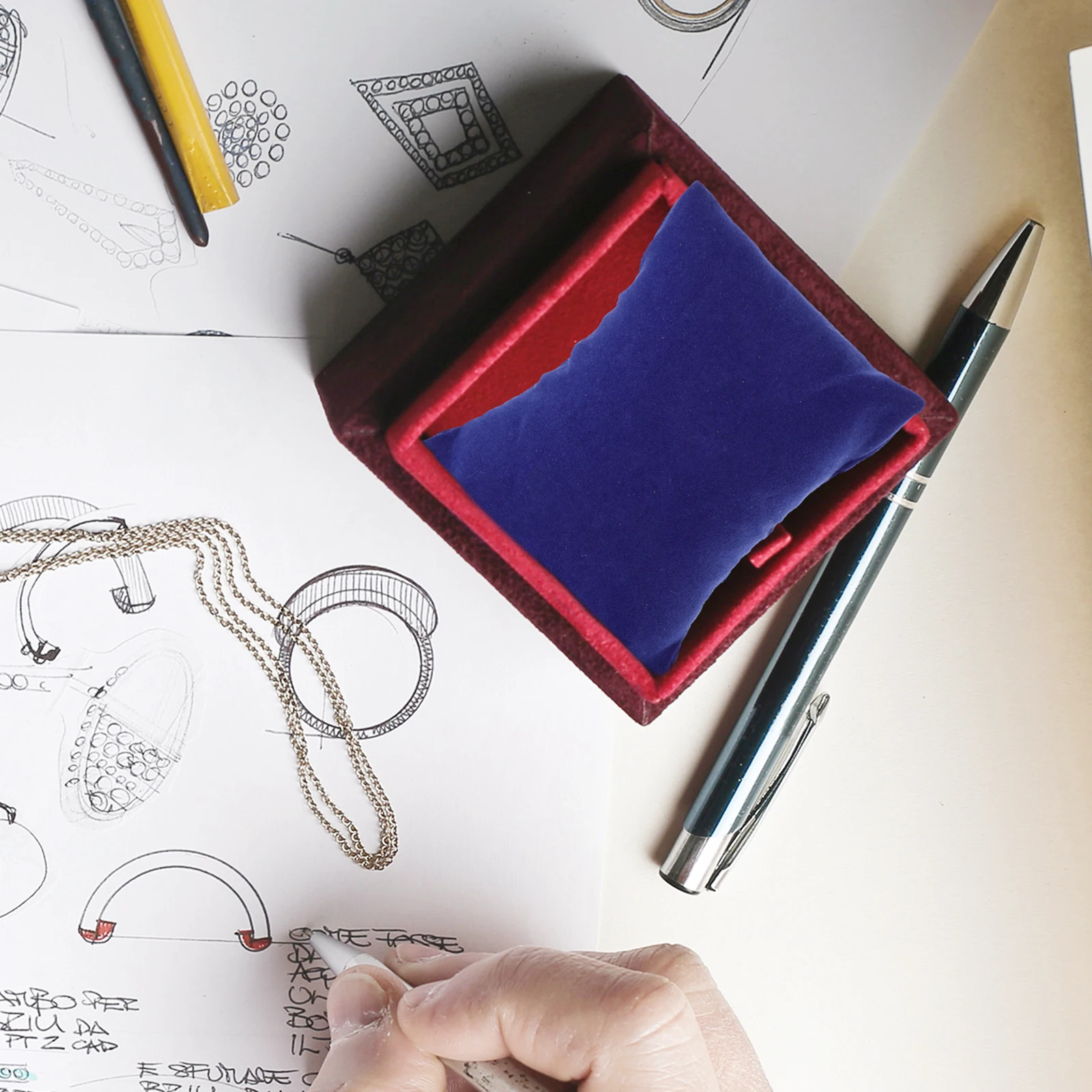 

20Pcs Watch Pillow Small for Watch Case Bracelet Display Jewelry Holder Protective Storage Decorative Pillow