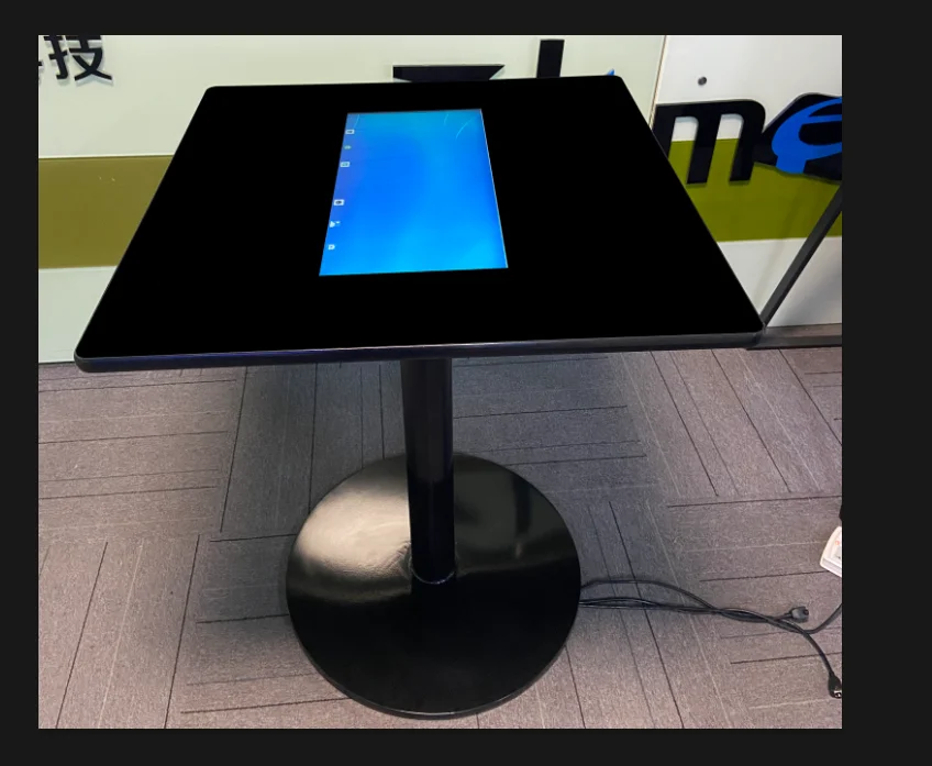 Custom 21.5 Inch Capacitive Touchscreen Smart Coffee Table With Single Screen