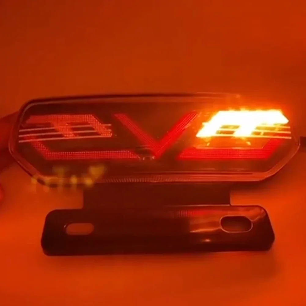 Luces traseras de motocicleta de 12V, luz LED de freno de motocicleta, luz trasera ATV, señal de giro de parada de motocicleta, indicador de dirección intermitente