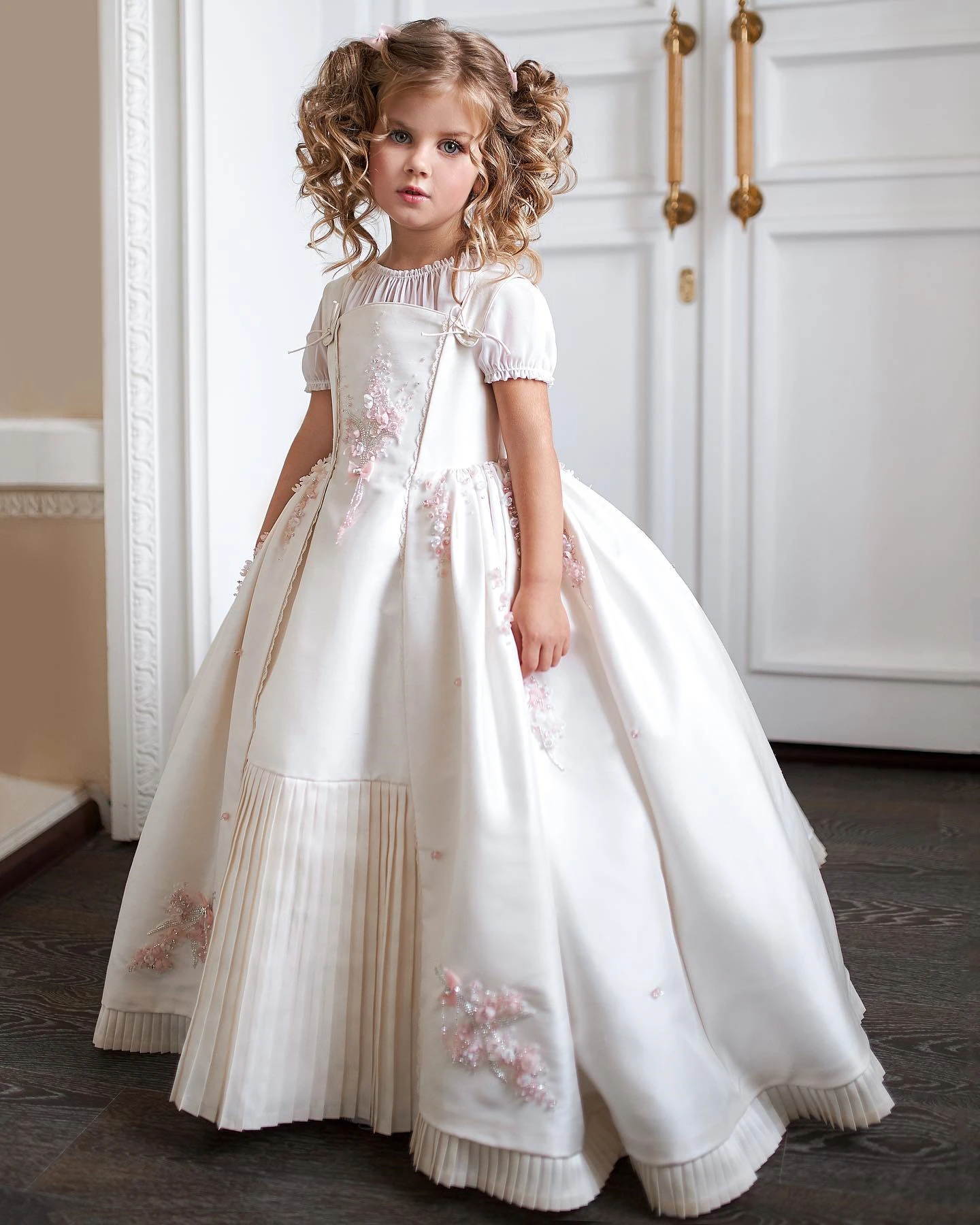 Fatapaese vestido de casamento personalizado para criança menina capa manga vestido de baile cetim bordado frisado princesa vestido de baile destacável trilha