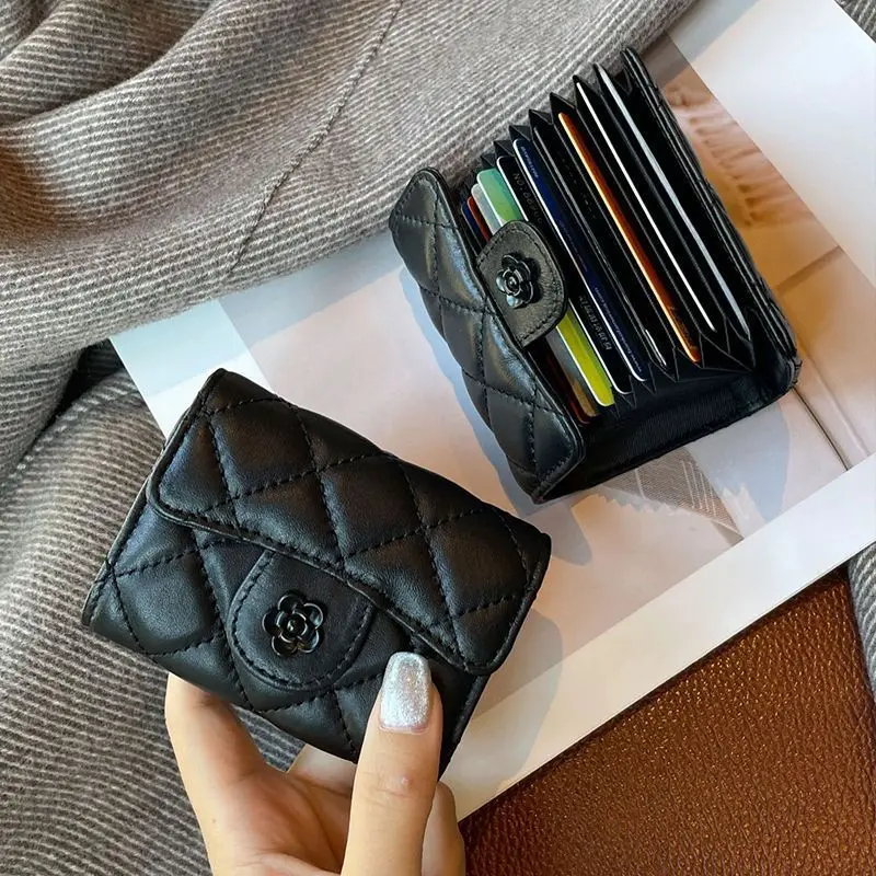Camellia Woman’s Genuine Leather Embroidered Wallet Fashion Billfold Lady’s Multiple Card Compartment Short Purse Coin Bag