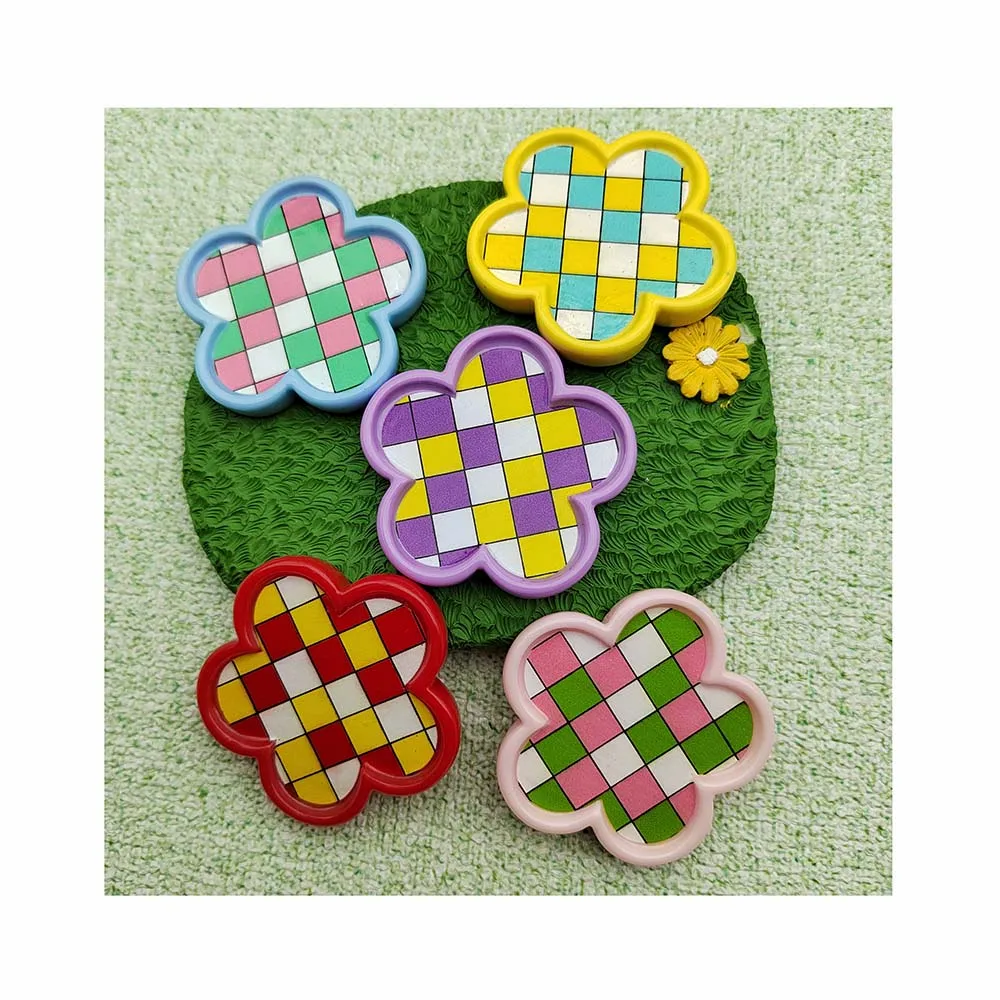 Resin Checkerboard Geometric Flower Shape Resin Flatback Cabochon For Jewelry Patch Sticker Ornament Accessories DIY Crafts