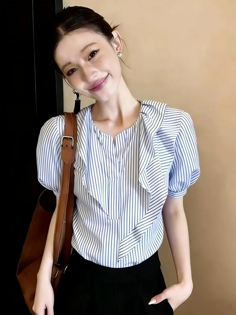 Vintage Women\'s Blouses Spring/Summer New Striped Korean Shirts Loose Ruffle O-neck Top Women Clothing Sales