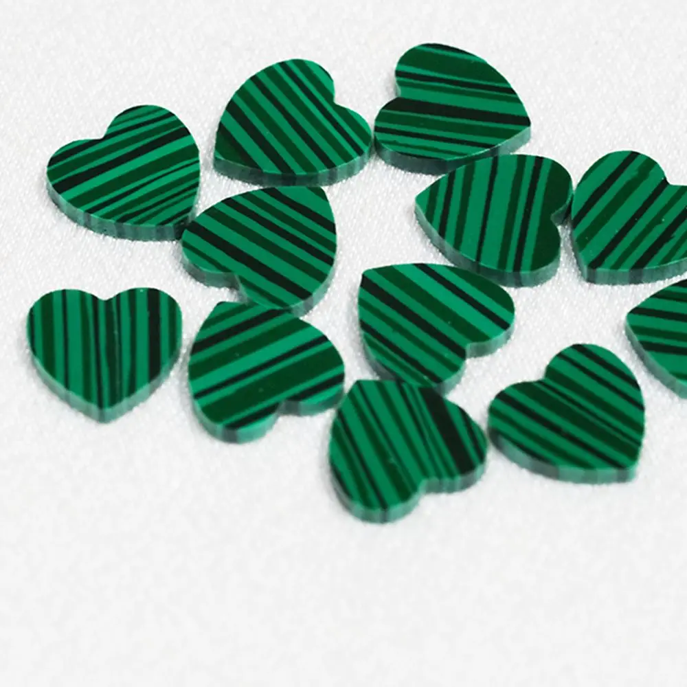 

300 шт./лот зеленый малахит в форме сердца 6x2 мм-10x2 мм на продажу