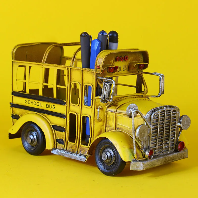 Imagem -02 - Vintage Metal Car Modelo Pen Holder Campus School Bus Home Decoração Mobiliário Ferro Desktop Ornamento Presente