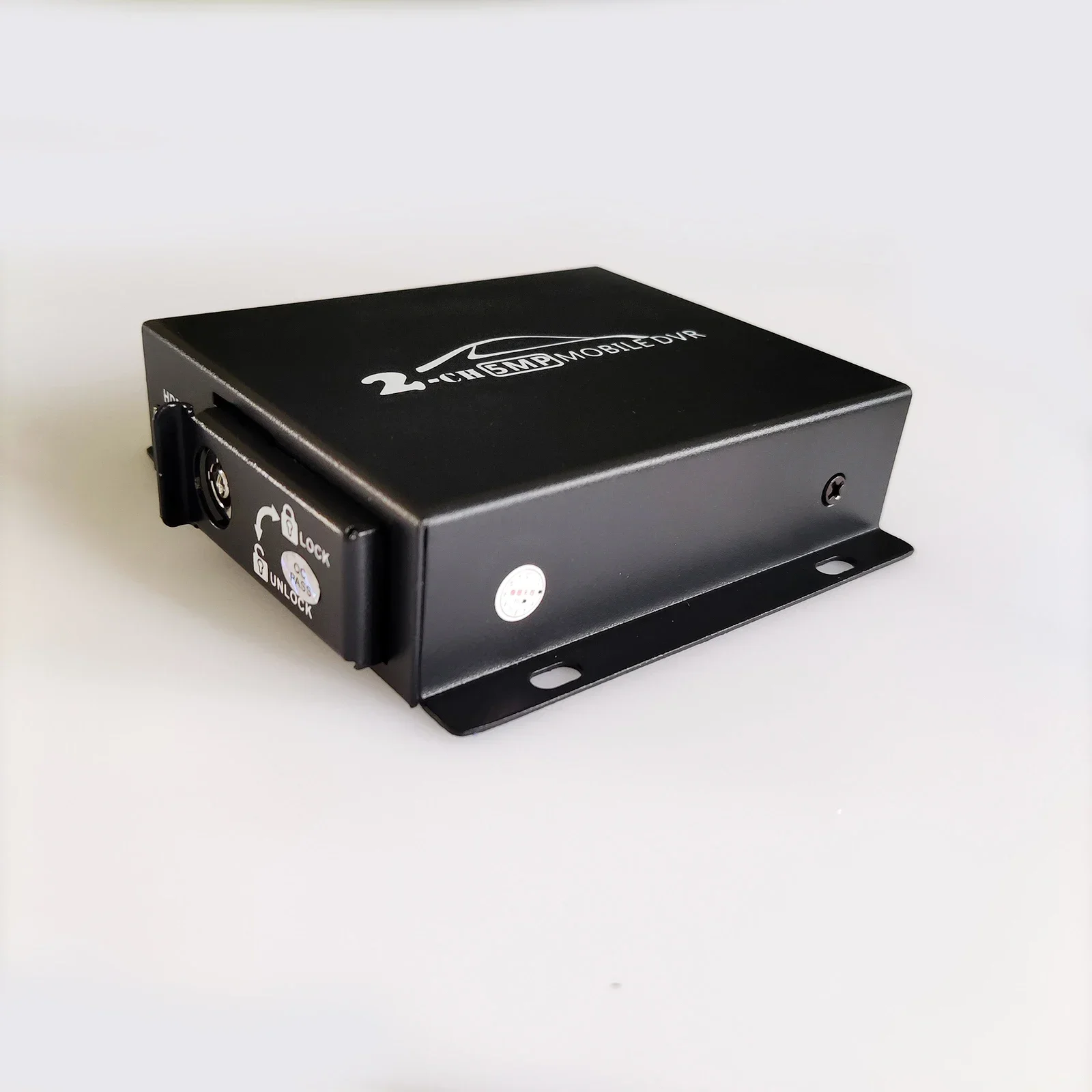 mini 2CH AHD TVI DVR Real-time HD 1080P 2 Channel Mobile DVR /CVBS/AHD 5.0MP mini bus vehicle DVR  BNC cable HDMI output