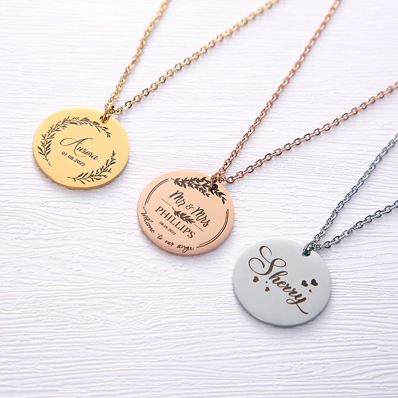 Personalized Coin Necklace for Wedding Party, Engraved Necklaces, Gift for Friends, Bridesmaid Gifts