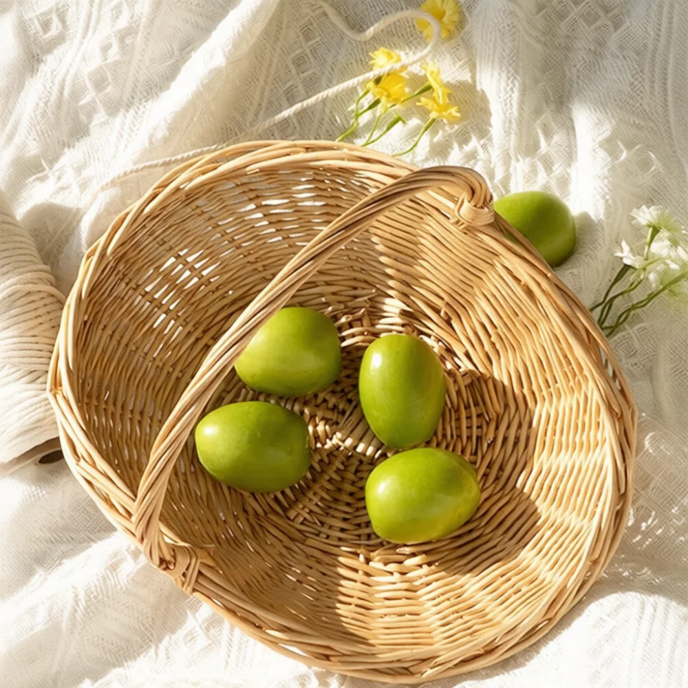 Decorative Wicker Storage Basket Handwoven Rattan Fruit Holder Rustic Style Organizer Home Decor Gift Flower Basket