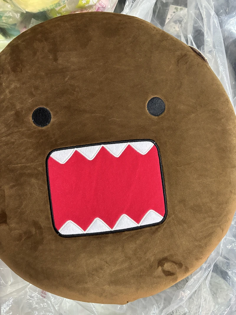 Cute Domo Kun Plush Cushion Pillow Anime Head Shape Round Pillows Decor Home Sofa Room Decoration Brown Cushions