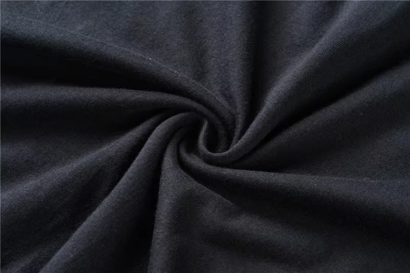 تي شيرت سيلينا كوينتانيلا جرافيك عتيق للجنسين بأكمام قصيرة 100% قطن أسود مع طباعة وردي وأبيض كاجوال برقبة دائرية