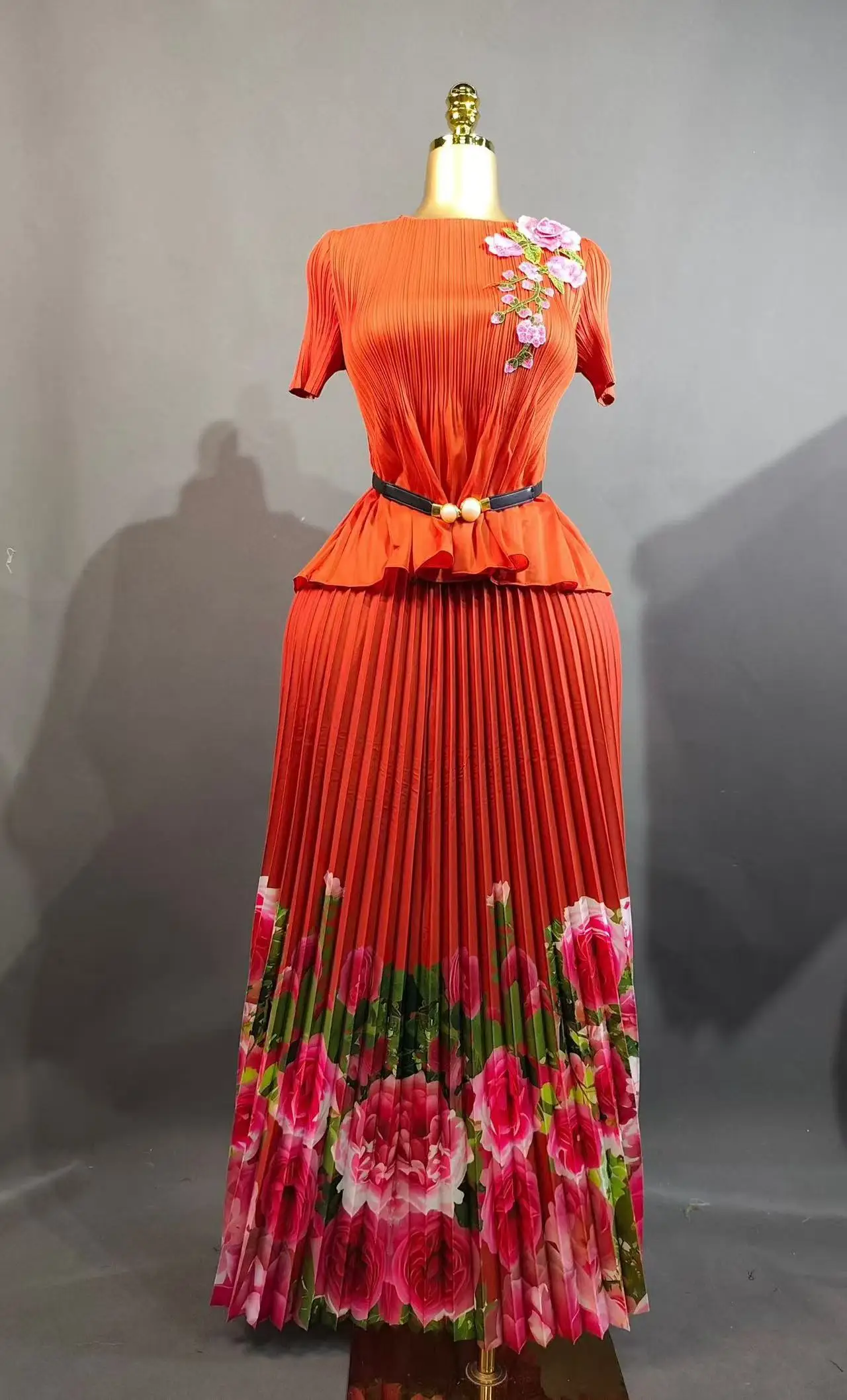 Miyake Pleated Loose Dress Set Summer Fashion Printing Temperament Loose Elegant Skirt Two-piece Set