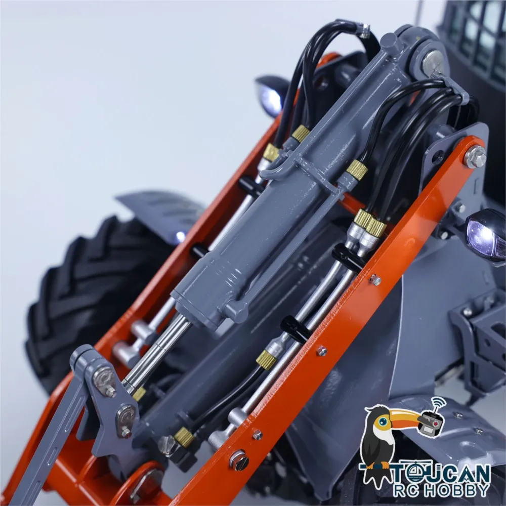 

1/14 4X4 RTR LESU MCL8 RC Hydraulic Loader Remote Control Truck Construction Vehicle Model Light Sound Set ToucanHobby THZH1687