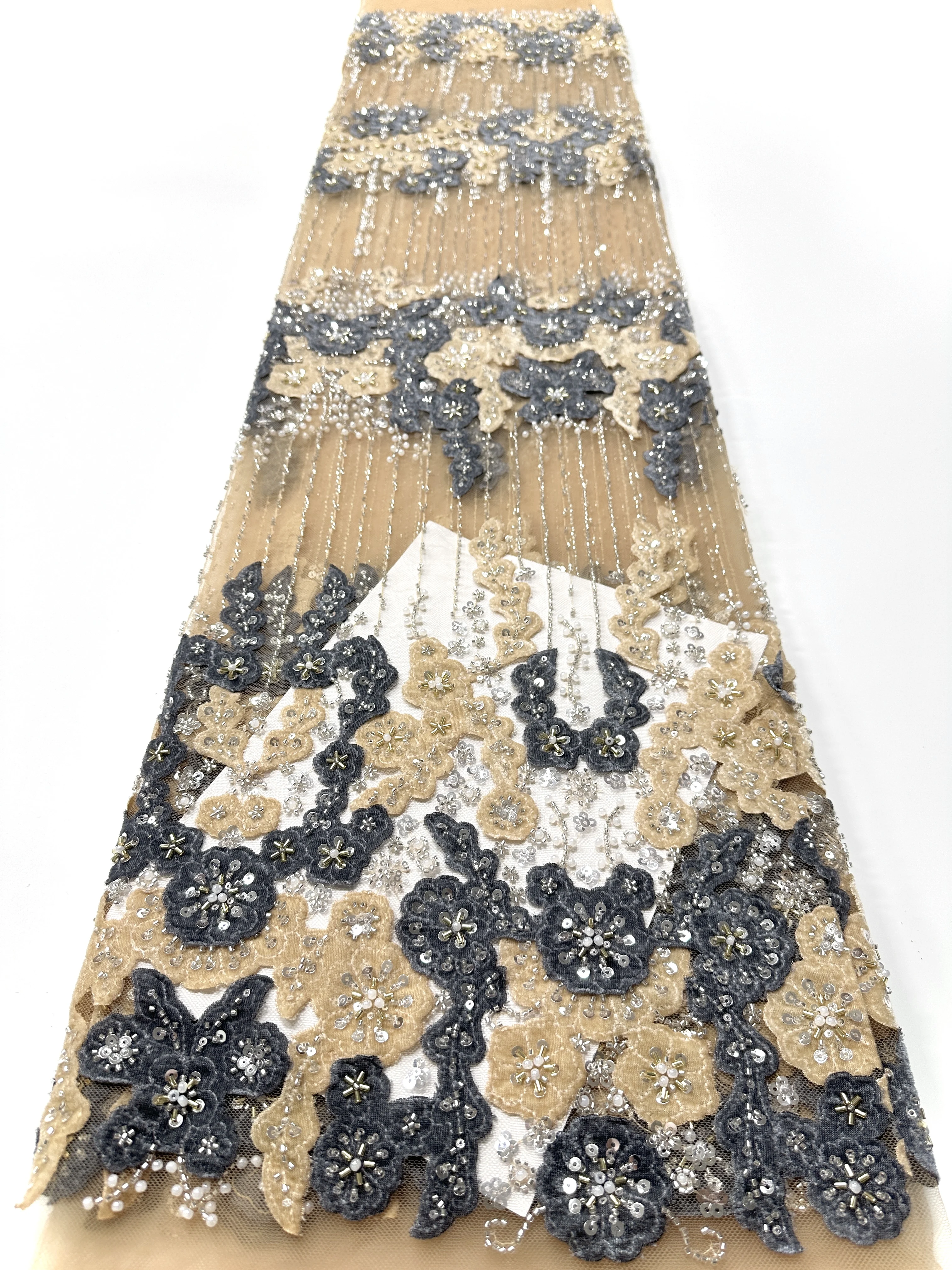 2025 New Design Luxury French African Velvet Tulle Beaded lace Sequins Mesh Lace Nigeria French Fabric For Wedding Dresses Sew