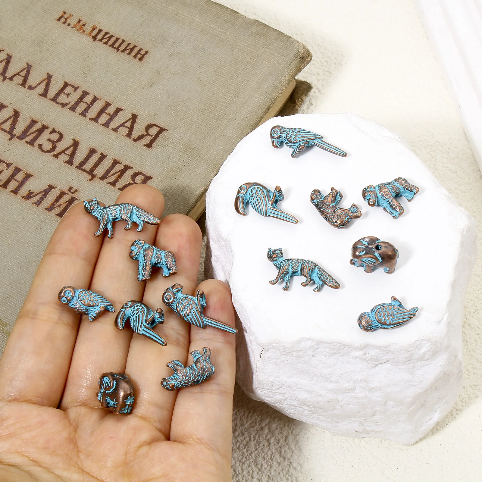 20pcs Bohemian Style Patina Spacer Beads Antique Copper Blue Animal Elephant Bird Metal Beads For DIY Necklace Jewelry Making