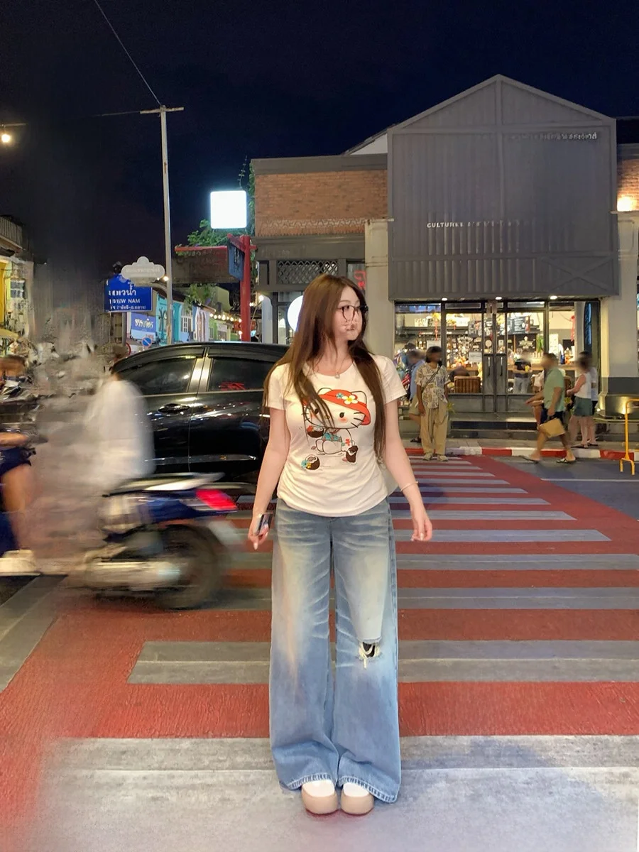 

Annie Washed Cotton Wide Leg Jeans Women plus Size Loose Slimming Whisker Pattern Hole Micro Flattering Jeans Casual Wear